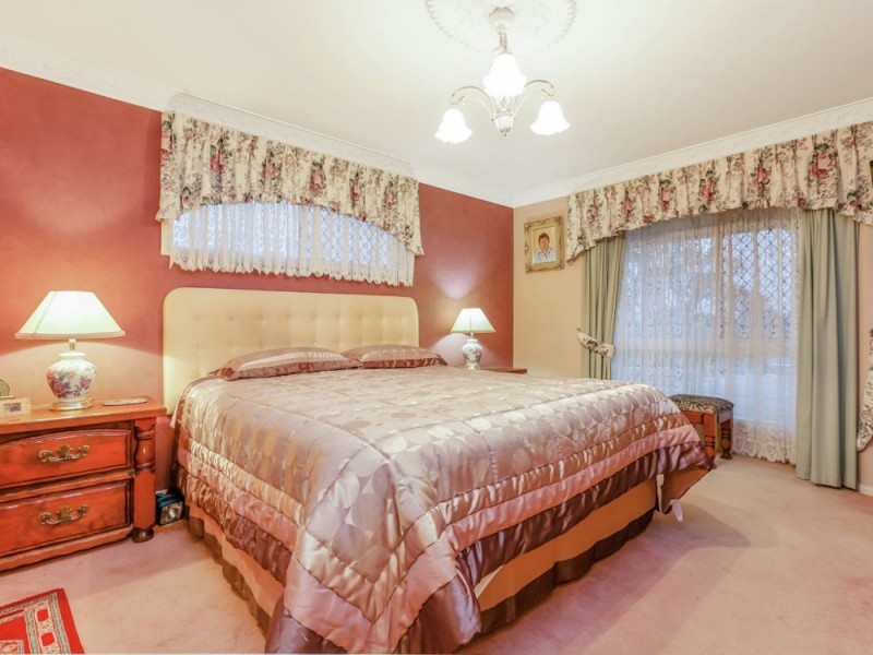 22 Frankenia Court, Regents Park QLD 4118