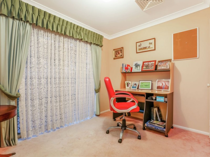 22 Frankenia Court, Regents Park QLD 4118