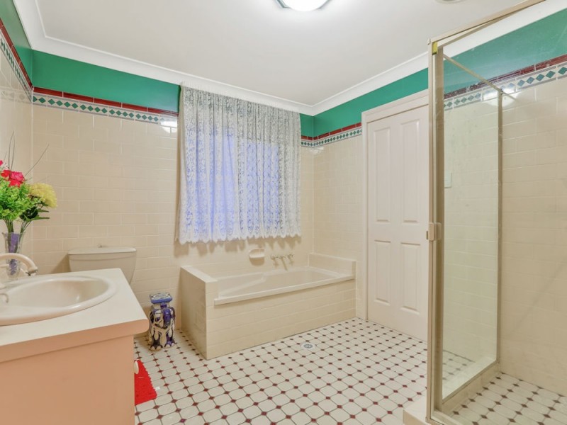 22 Frankenia Court, Regents Park QLD 4118