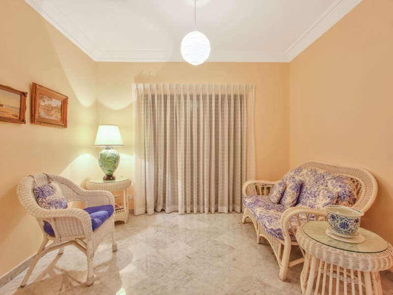 99 Highland Terrace, St Lucia QLD 4067