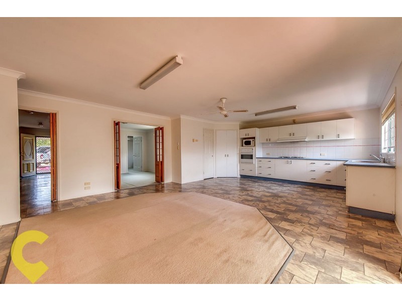 54 Lakeside Crescent, Forest Lake QLD 4078