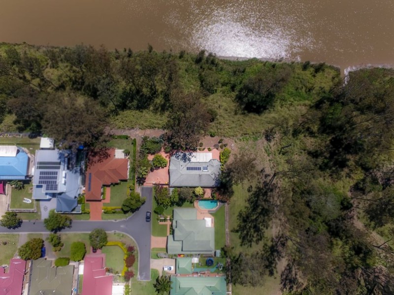 7 Curlew Place, Riverhills QLD 4074