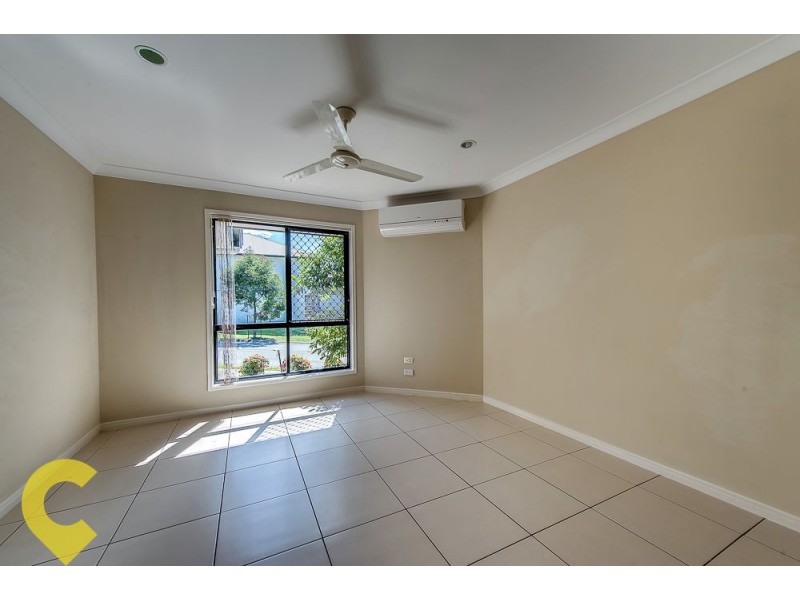 11b Outlook Drive, Waterford QLD 4133