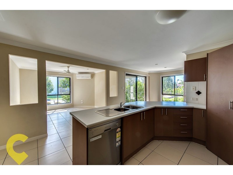 11b Outlook Drive, Waterford QLD 4133