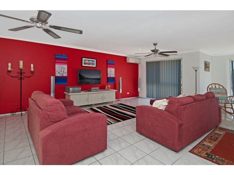 52 Silvereye Crescent, Greenbank QLD 4124