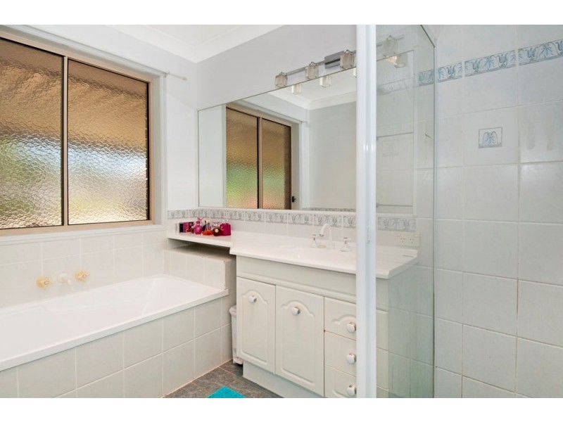 52 Silvereye Crescent, Greenbank QLD 4124