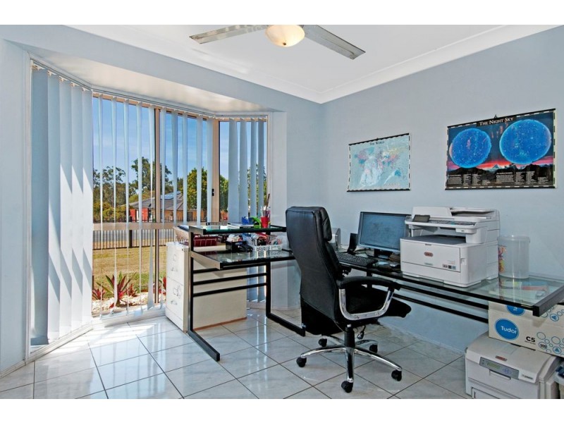 52 Silvereye Crescent, Greenbank QLD 4124