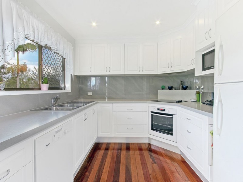 10 Brendale Avenue, Flinders View QLD 4305