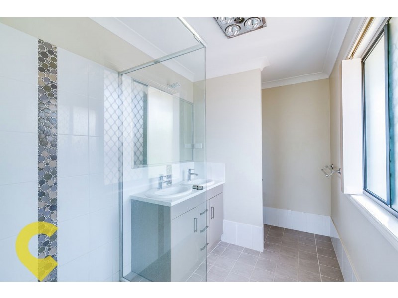 22 Fontana Way, Springfield Lakes QLD 4300