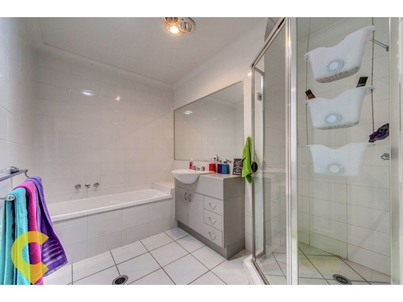 1 Adab Close, Boronia Heights QLD 4124