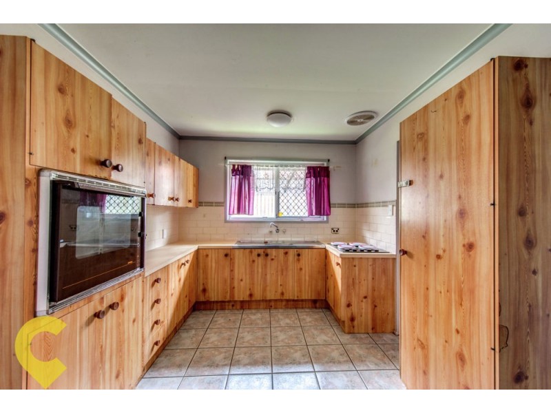 7 Clover Court, Regents Park QLD 4118