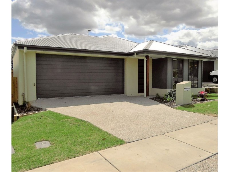 19 Kent Street, Heathwood QLD 4110