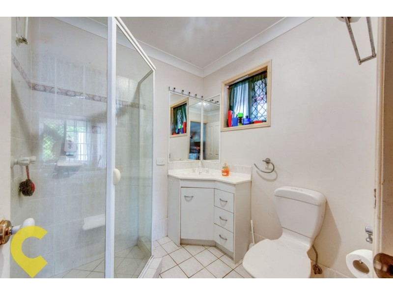 12 Queens Court, Forest Lake QLD 4078