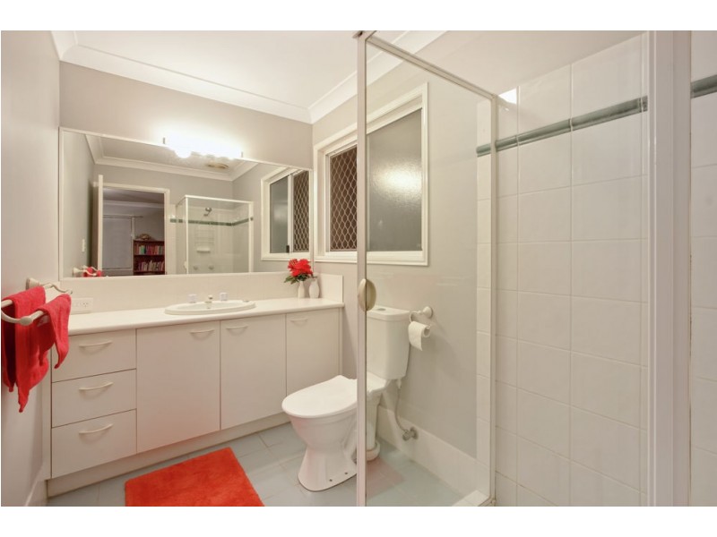 29 Cottonwood Crescent, Calamvale QLD 4116