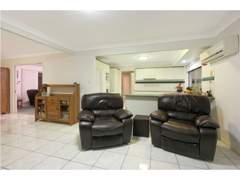 29 Cottonwood Crescent, Calamvale QLD 4116
