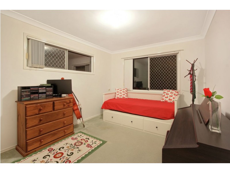 29 Cottonwood Crescent, Calamvale QLD 4116