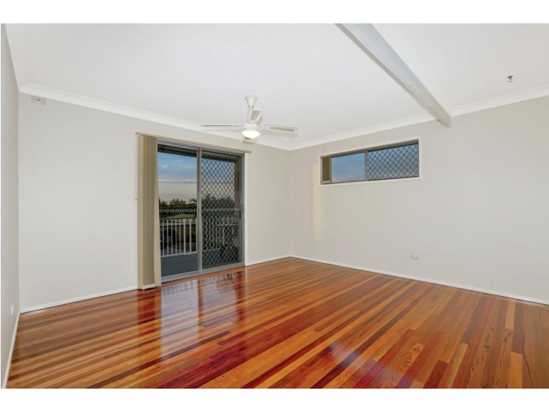 23 Dryade Street, Regents Park QLD 4118