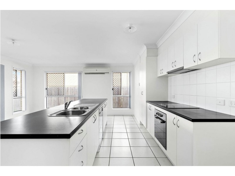 20 Tranquility Cct, Brassall QLD 4305