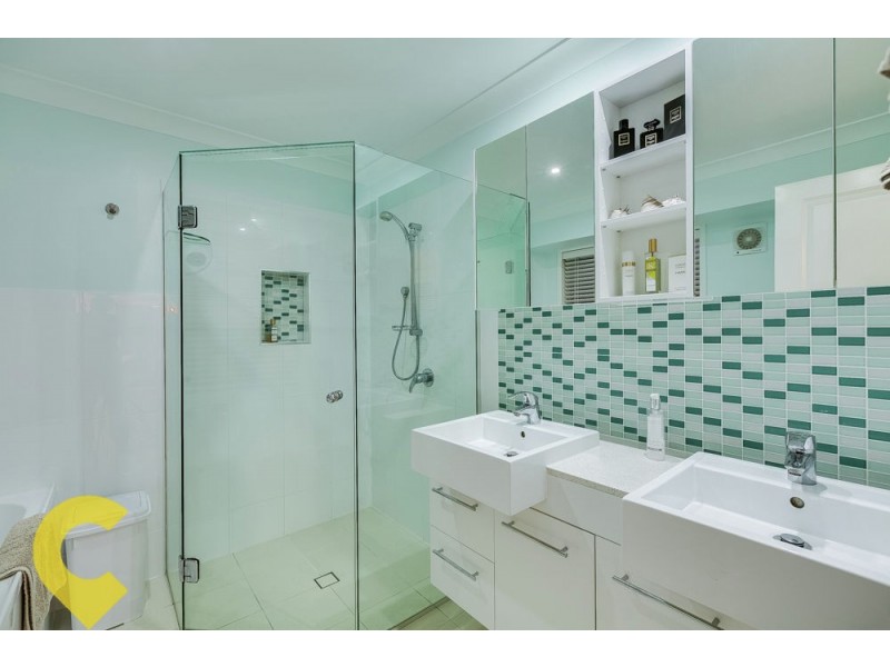 31 Baikal Place, Westlake QLD 4074