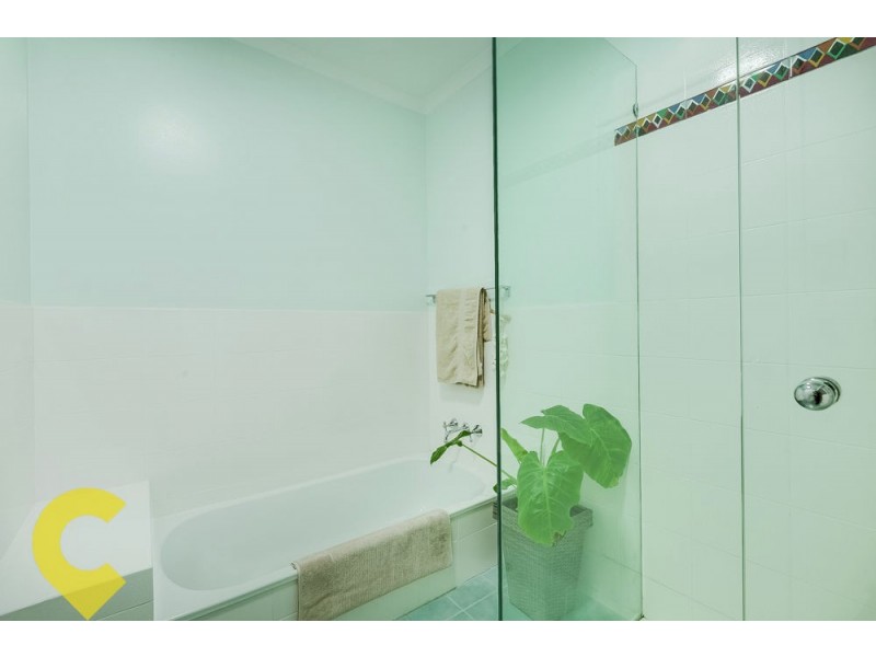 31 Baikal Place, Westlake QLD 4074