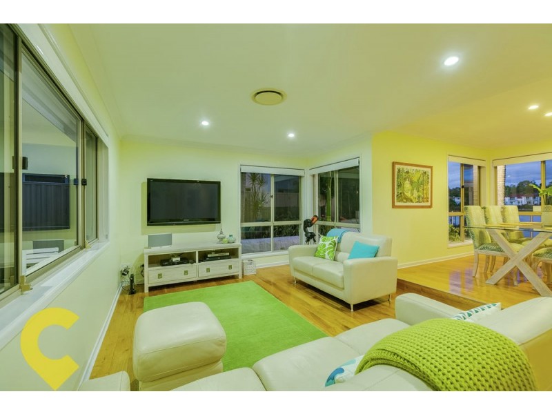 31 Baikal Place, Westlake QLD 4074