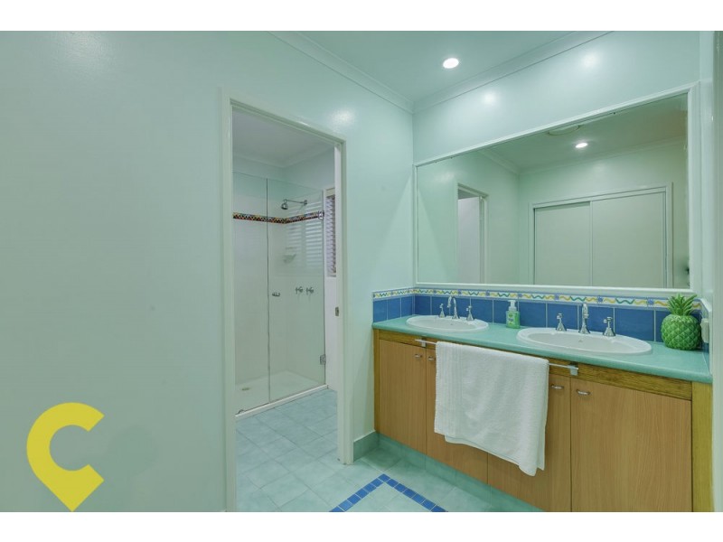 31 Baikal Place, Westlake QLD 4074