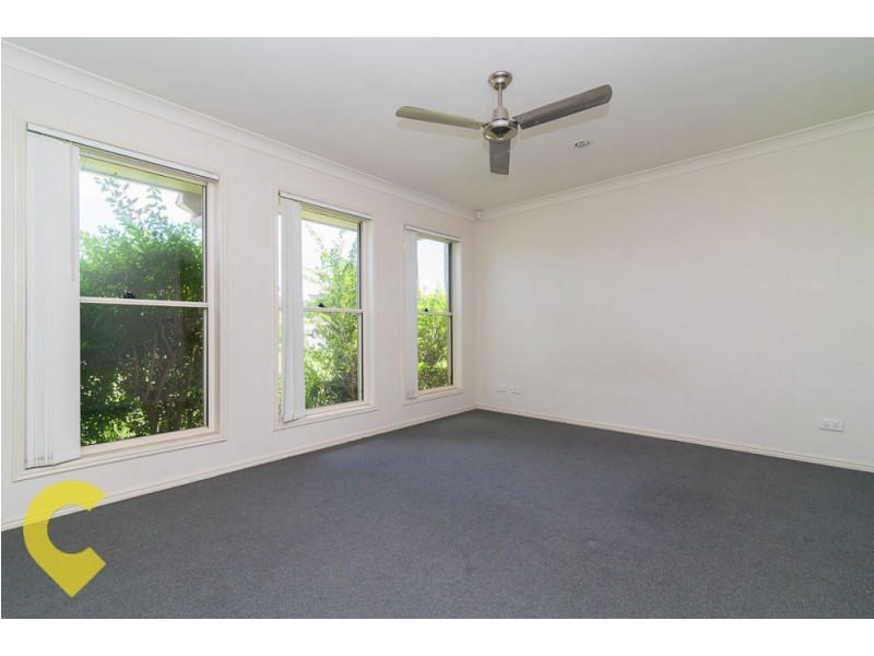 7 Jene Court, Flinders View QLD 4305