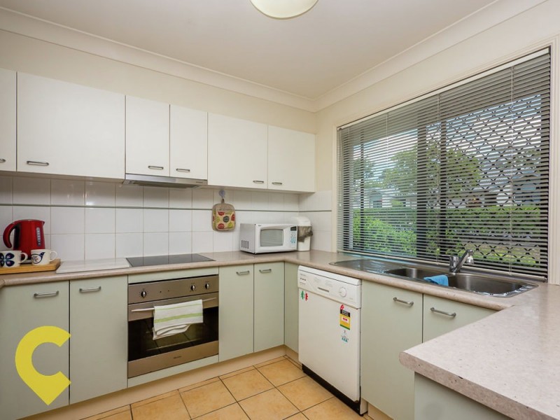 25/300 Cliveden Avenue, Corinda QLD 4075