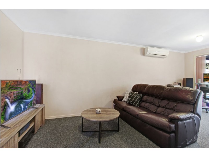 26 Loddon Street, Riverhills QLD 4074