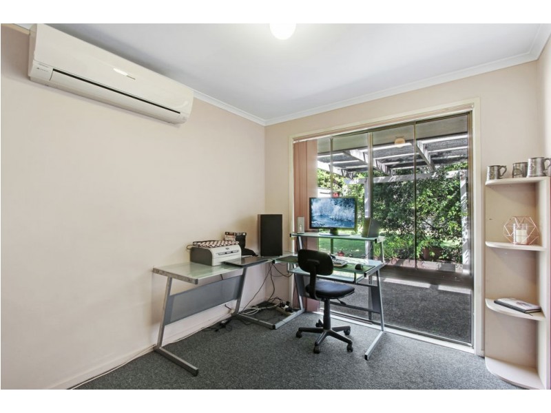 26 Loddon Street, Riverhills QLD 4074