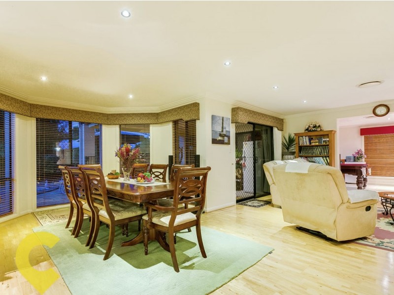 11 Mount Archer Road, Parkinson QLD 4115