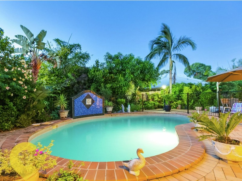 11 Mount Archer Road, Parkinson QLD 4115