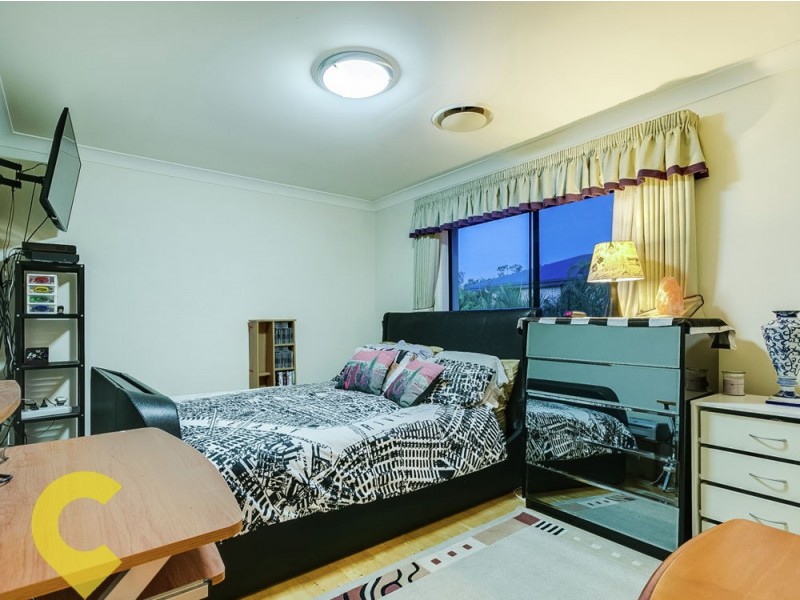 11 Mount Archer Road, Parkinson QLD 4115