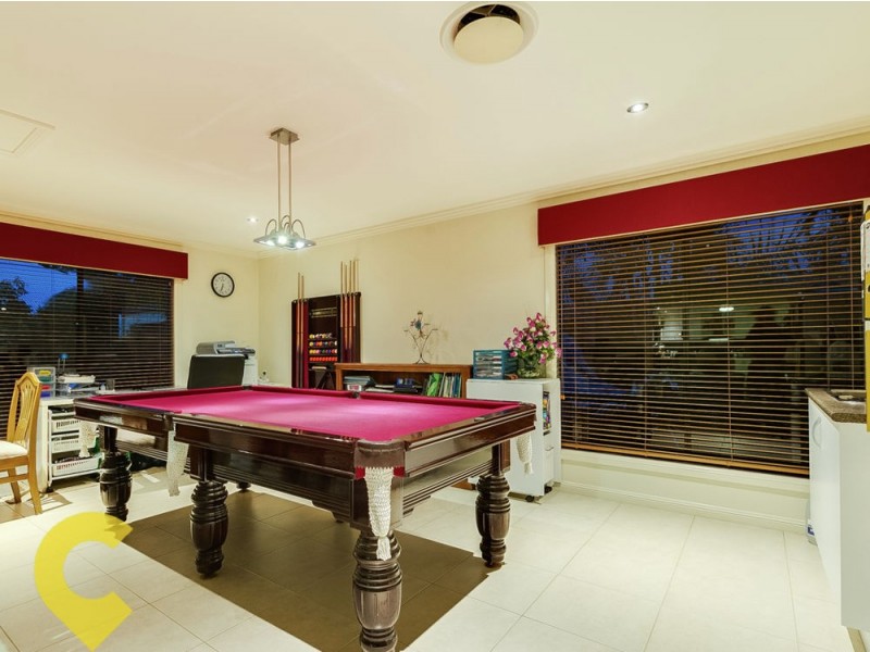 11 Mount Archer Road, Parkinson QLD 4115