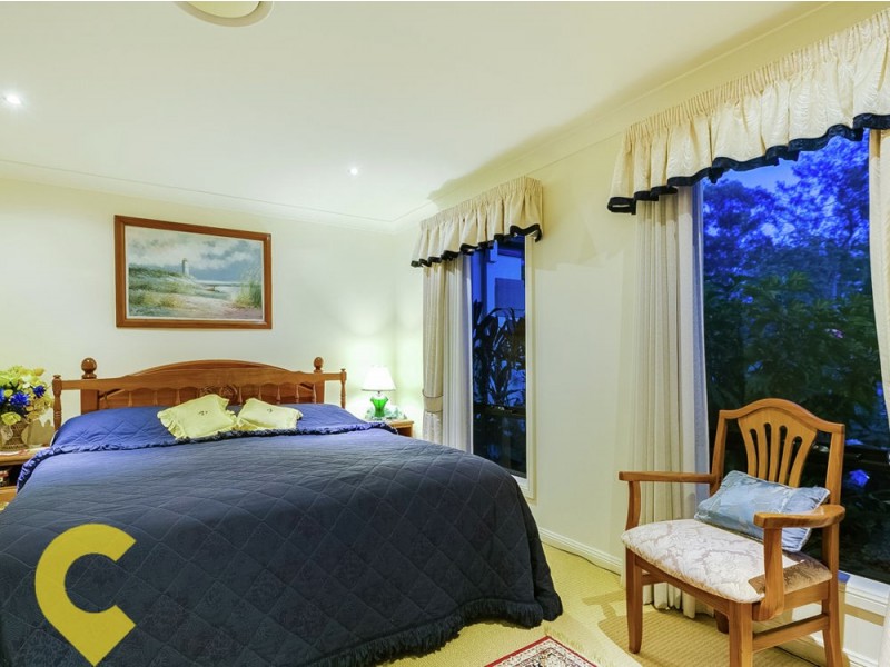 11 Mount Archer Road, Parkinson QLD 4115