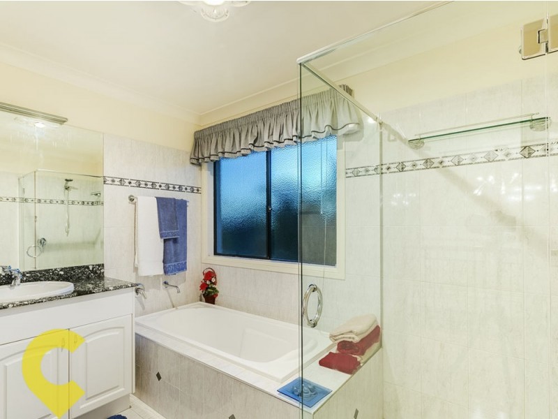 11 Mount Archer Road, Parkinson QLD 4115