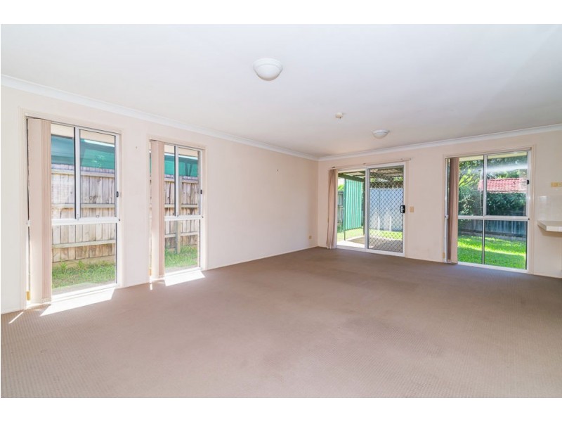 14 Evergreen Place, Forest Lake QLD 4078