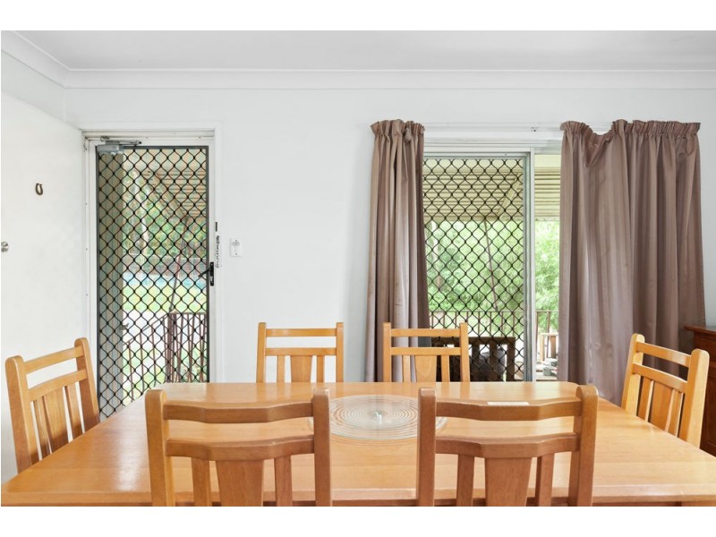 80 Valance Street, Oxley QLD 4075