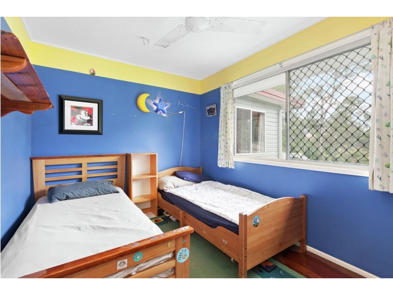 80 Valance Street, Oxley QLD 4075