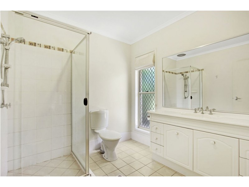 24 Venison Crescent, Springfield Lakes QLD 4300