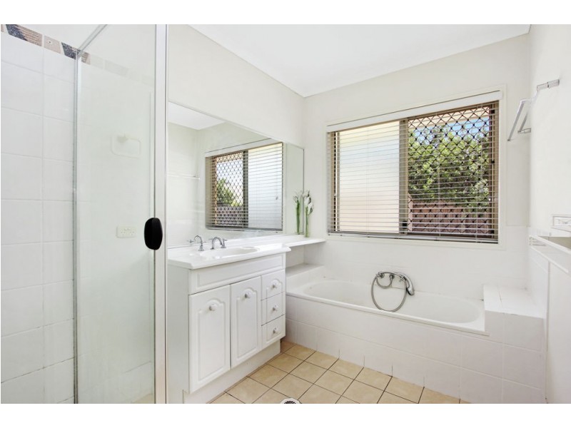 24 Venison Crescent, Springfield Lakes QLD 4300