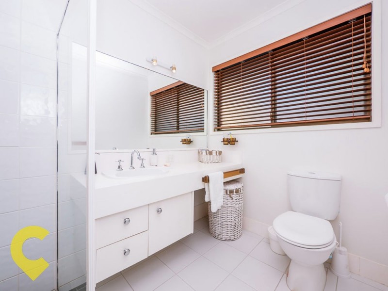 16 Banyan Street, Bellbowrie QLD 4070