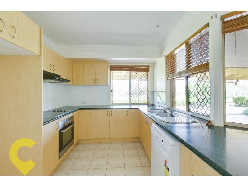 8 Kaputar Close, Riverhills QLD 4074