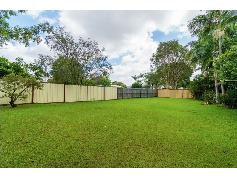 42 Strathallen Drive, Boronia Heights QLD 4124
