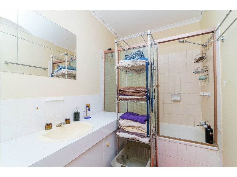 42 Strathallen Drive, Boronia Heights QLD 4124