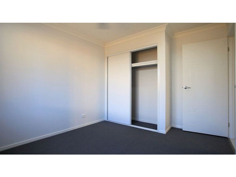 15 Finley Street, Gleneagle QLD 4285