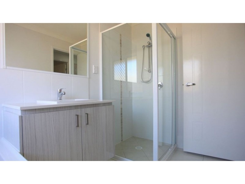 15 Finley Street, Gleneagle QLD 4285