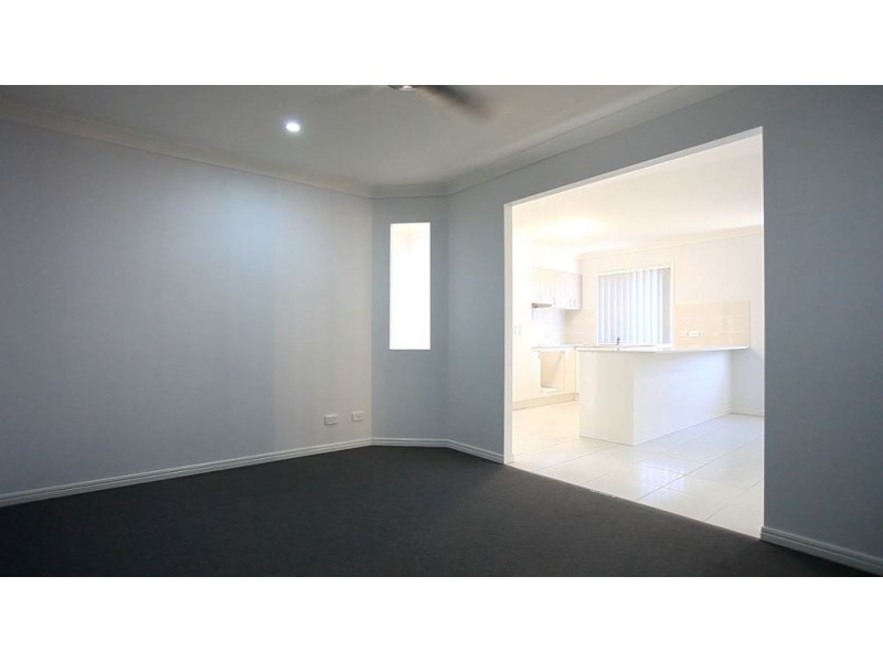 15 Finley Street, Gleneagle QLD 4285