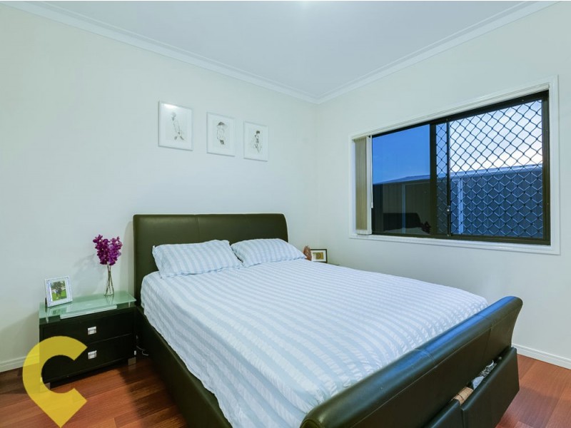 66 Maryland Drive, Regents Park QLD 4118