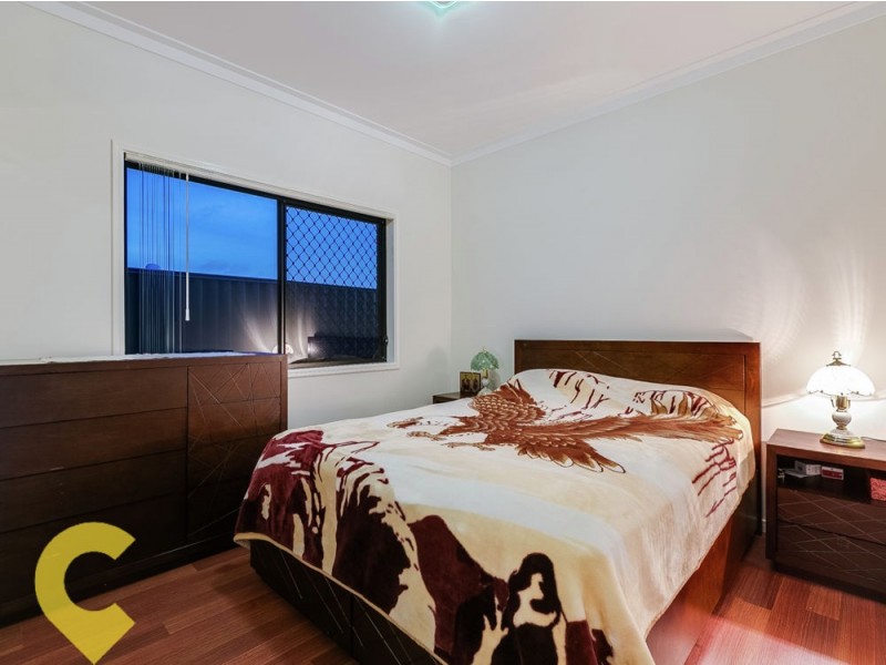 66 Maryland Drive, Regents Park QLD 4118